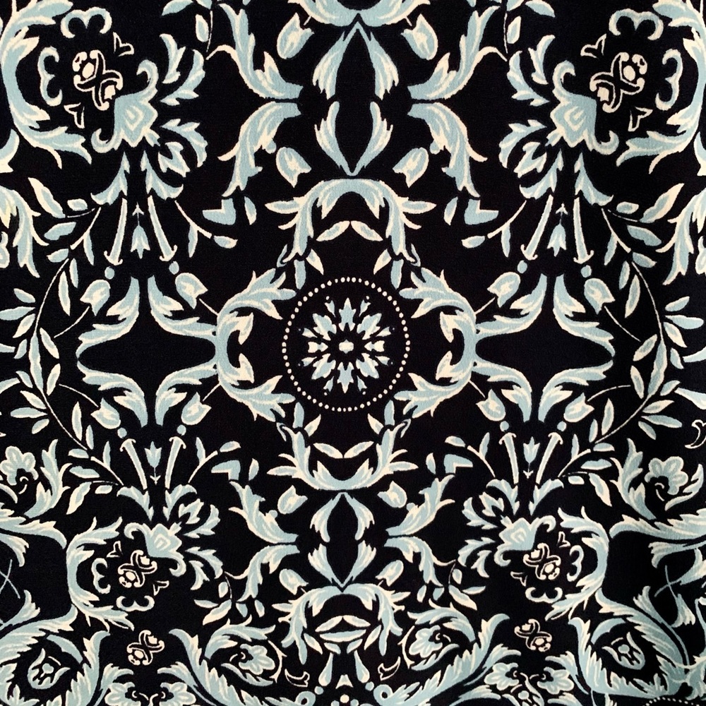 White House Black Market Embroidered V Neck Shift Dress Size XS (NWOT, Like New) - Picture 5 of 8